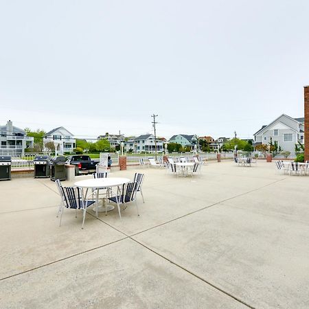Bright Condo Half-Block To Cape May Beach! Exterior photo