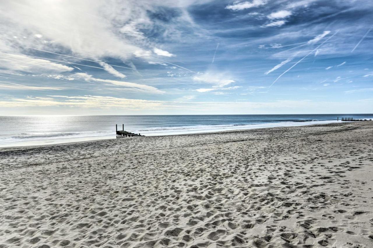 Bright Condo Half-Block To Cape May Beach! Exterior photo