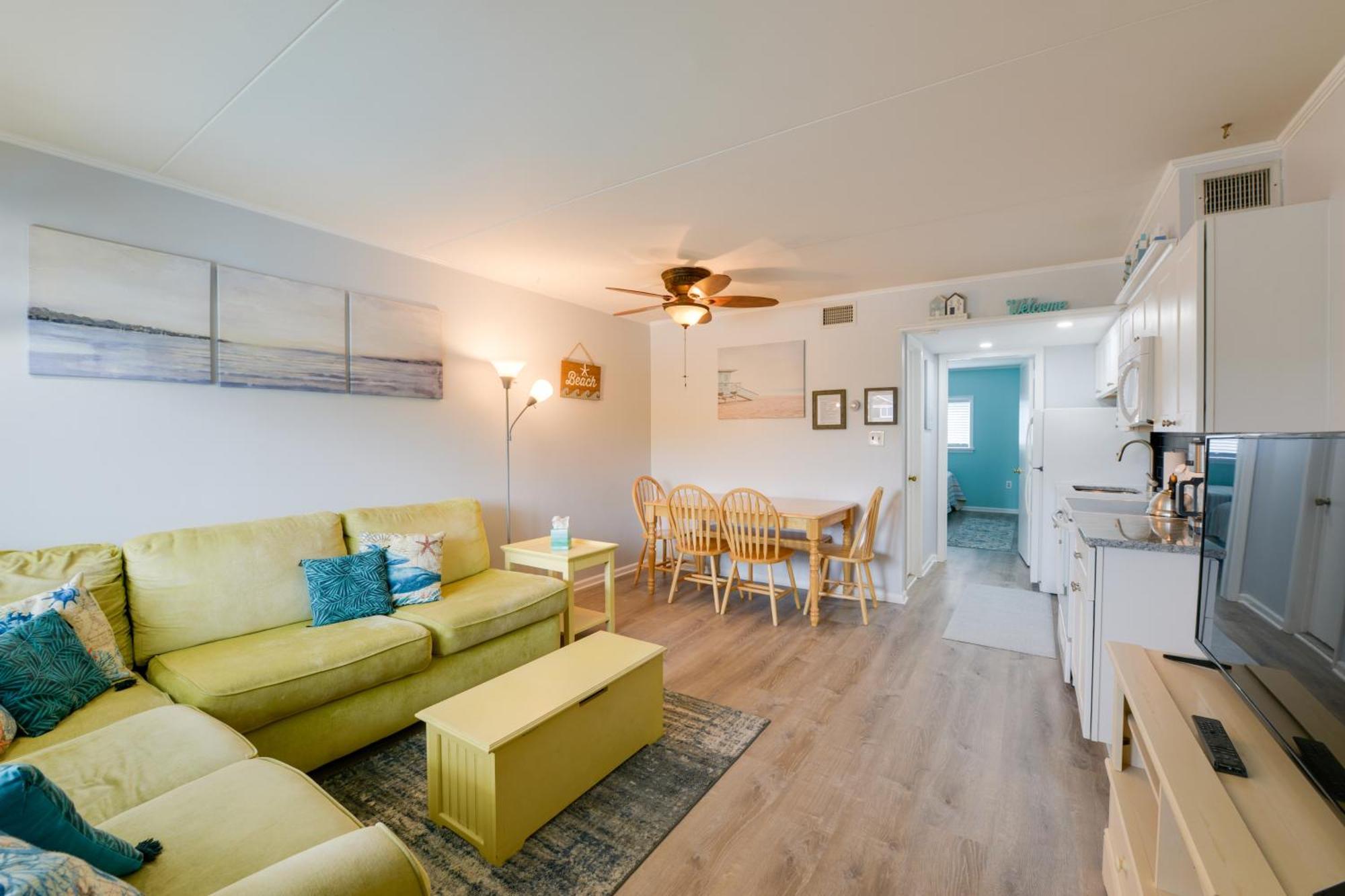Bright Condo Half-Block To Cape May Beach! Exterior photo